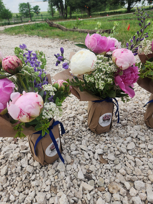 Bouquet Bar Pre-Order (May 31st @Weathered Wood Home)